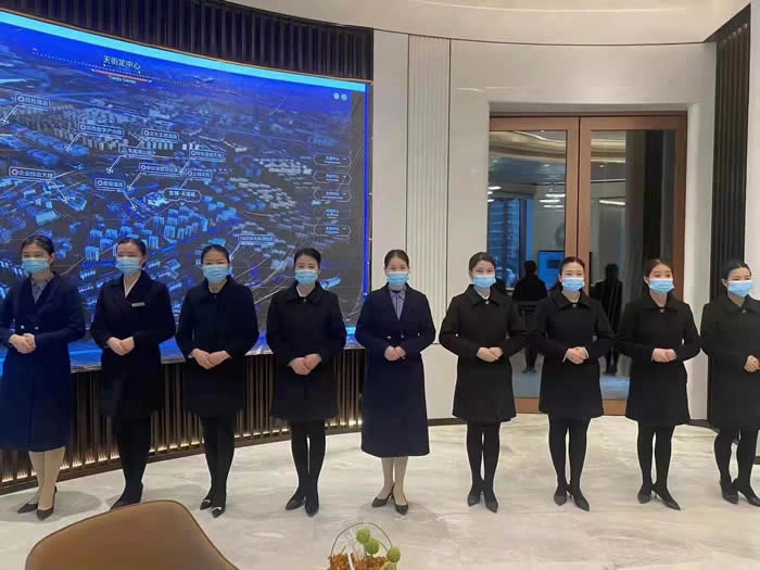 上海女保安